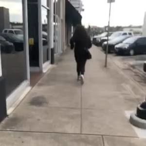 Meet your Posher, Caroline